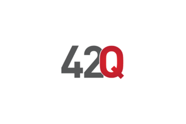 The logo for 42Q, featuring the number '42' in gray and the letter 'Q' in red on a white background.